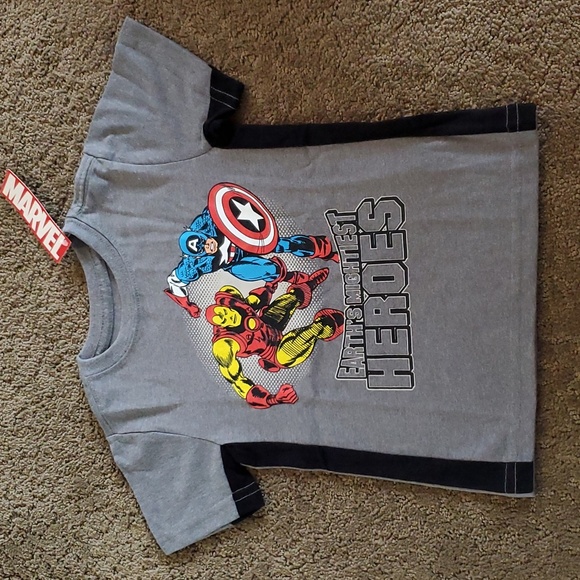 Toddler Boys Marvel Avengers "Earth's Mightiest Heroes" T-Shirt Size 2T 3T 4T 5T - Picture 1 of 2